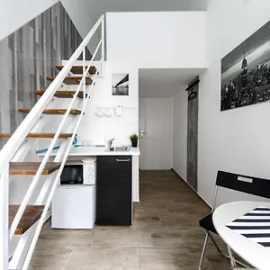 Apartman Rio's Stylish Flats, Budapest